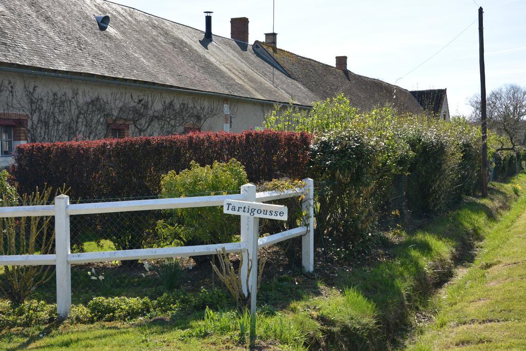 Tartigousse Hotell Saint-Aignan  Exteriör bild